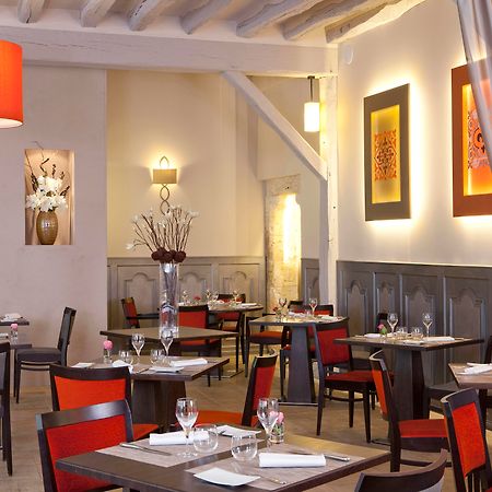 Hotel Aux Vieux Remparts, The Originals Relais Provins Ngoại thất bức ảnh