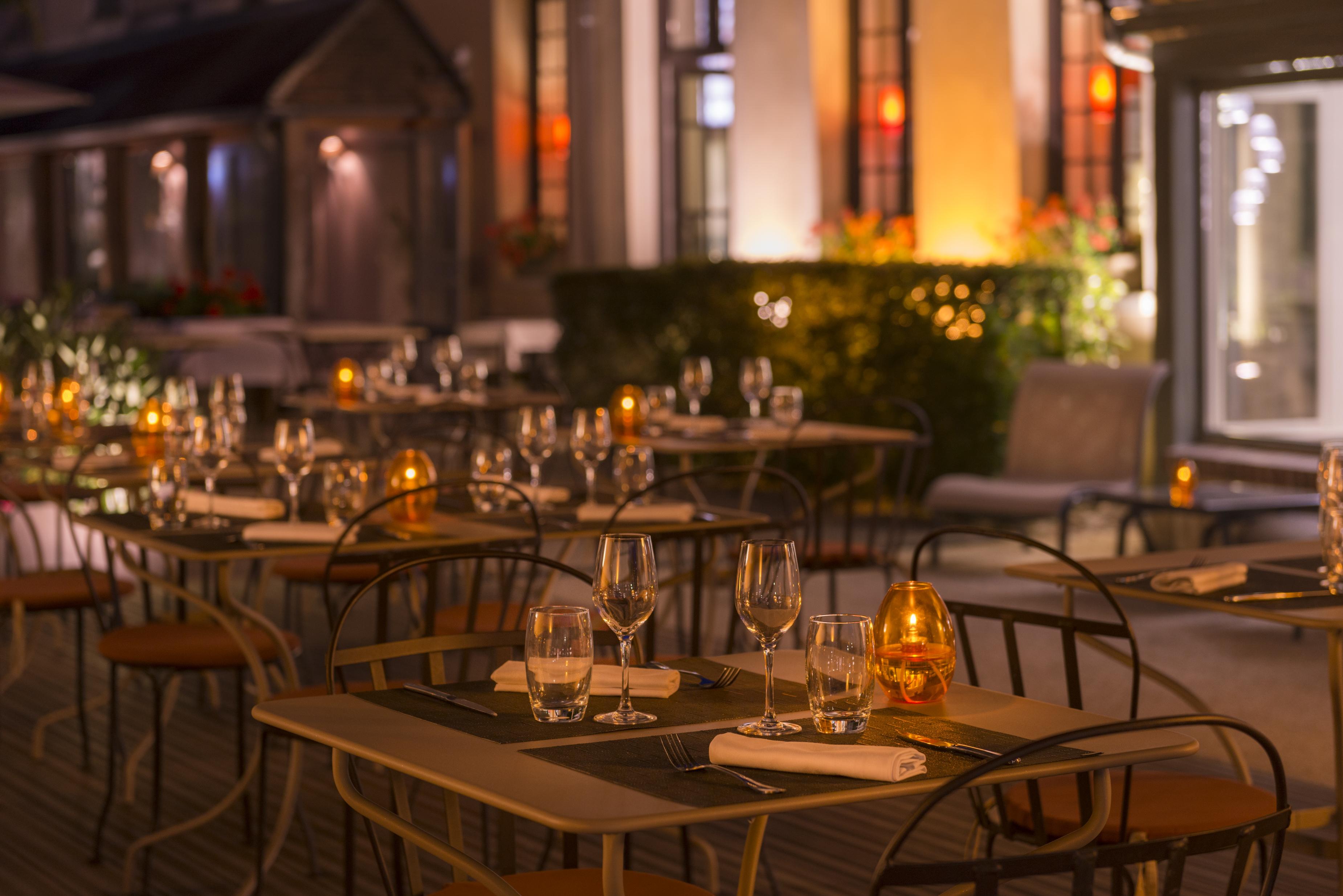 Hotel Aux Vieux Remparts, The Originals Relais Provins Ngoại thất bức ảnh