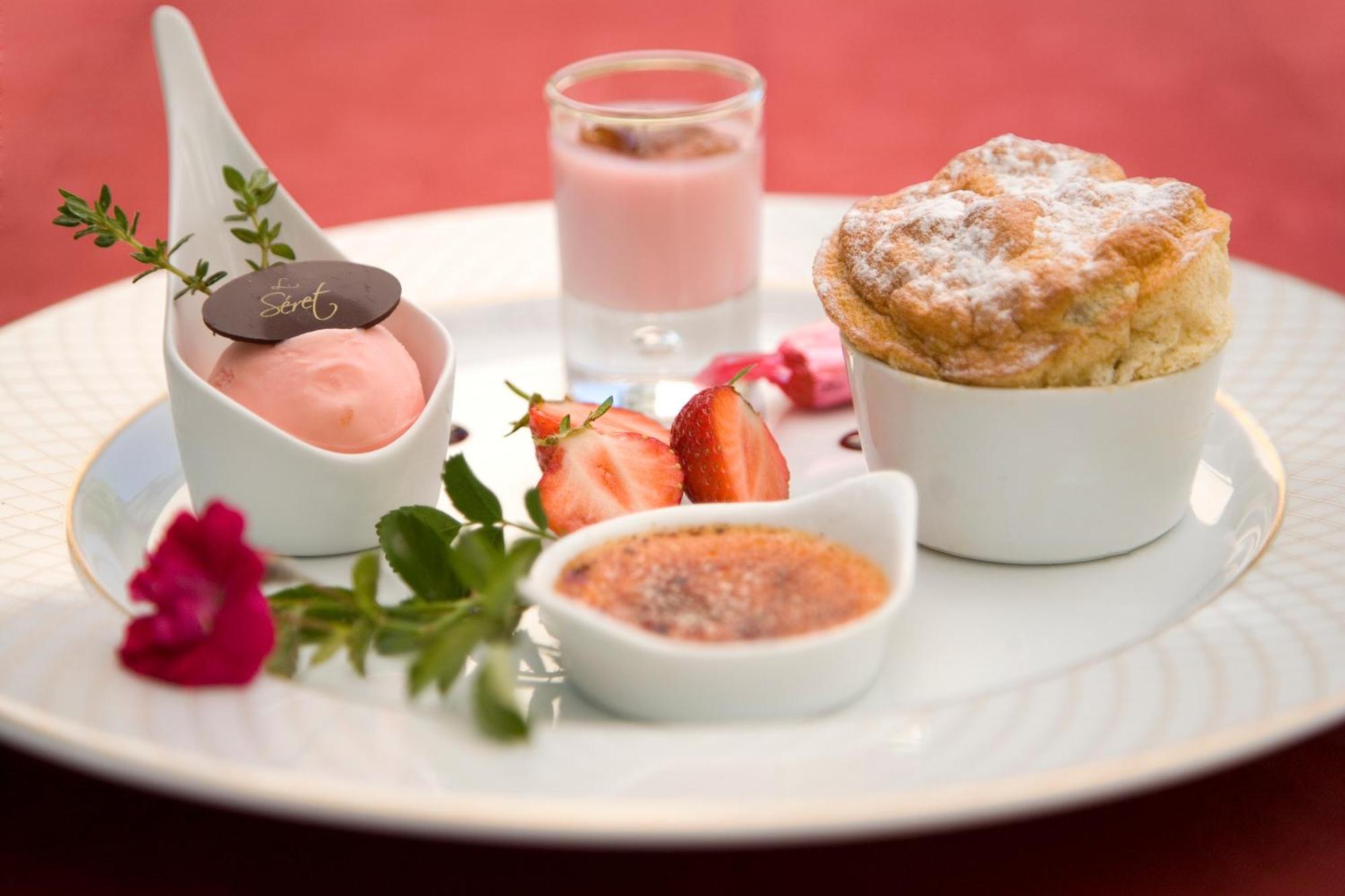 Hotel Aux Vieux Remparts, The Originals Relais Provins Ngoại thất bức ảnh