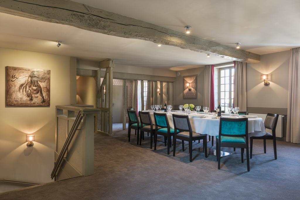 Hotel Aux Vieux Remparts, The Originals Relais Provins Ngoại thất bức ảnh