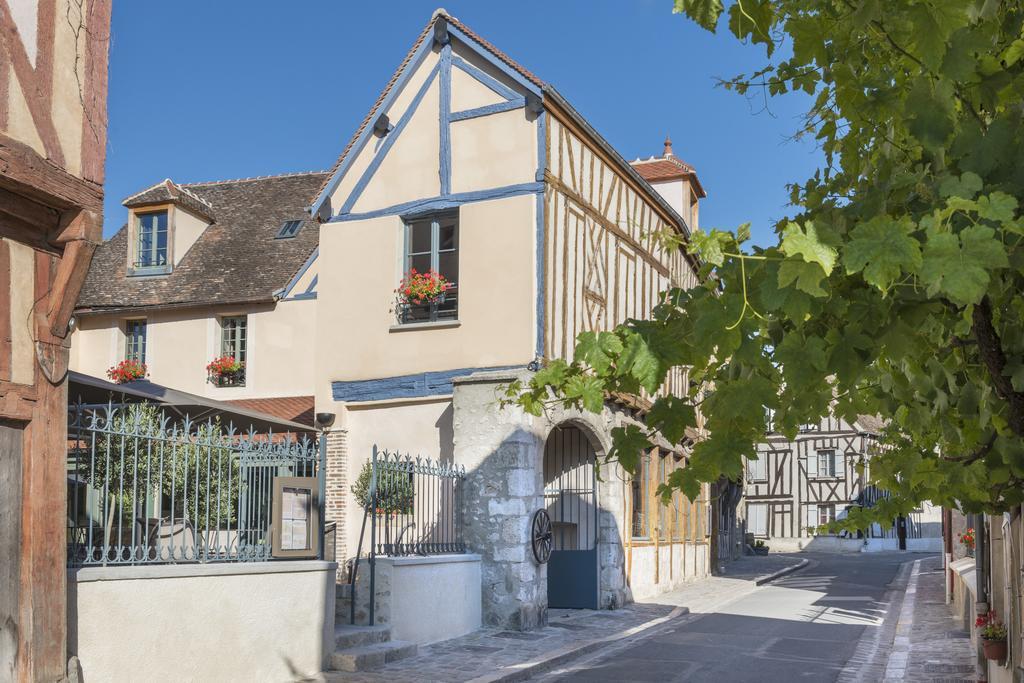 Hotel Aux Vieux Remparts, The Originals Relais Provins Ngoại thất bức ảnh