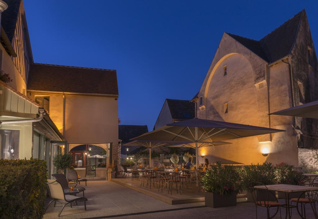 Hotel Aux Vieux Remparts, The Originals Relais Provins Ngoại thất bức ảnh