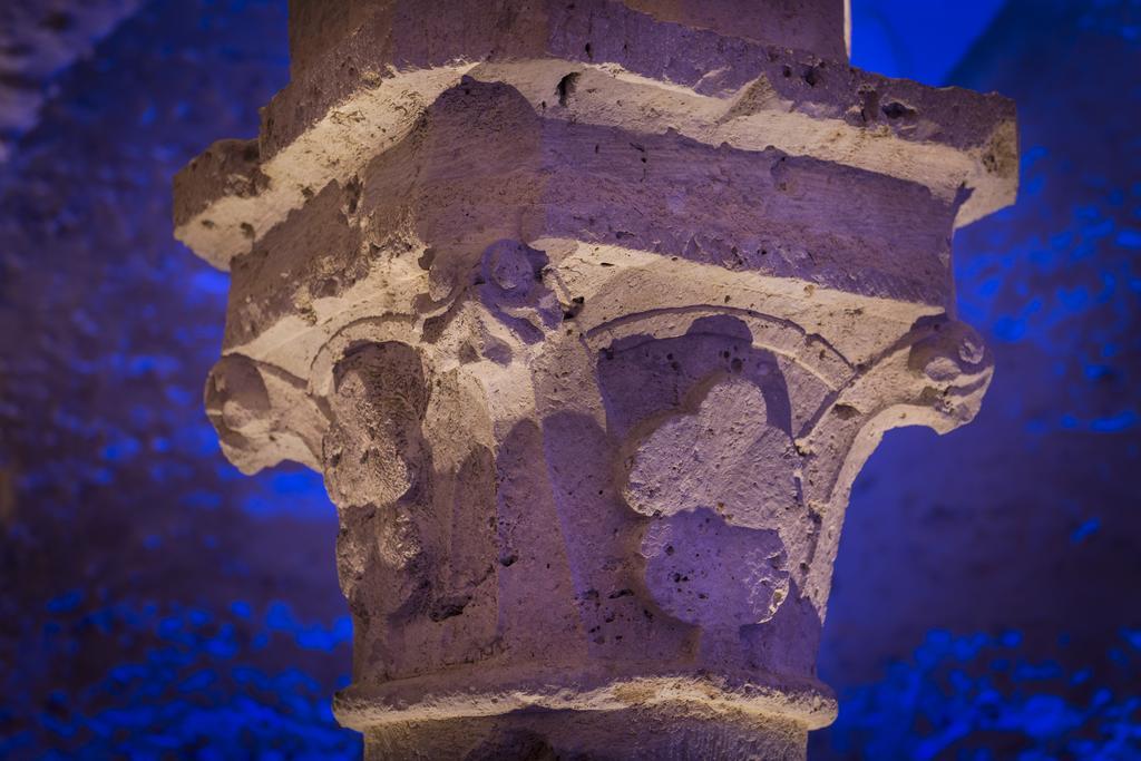 Hotel Aux Vieux Remparts, The Originals Relais Provins Ngoại thất bức ảnh